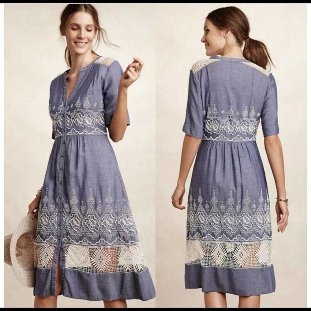 Anthropologie's Moulinette Dress - Size 4P, Chic & Timeless!